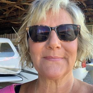 Meet your Posher, Frances